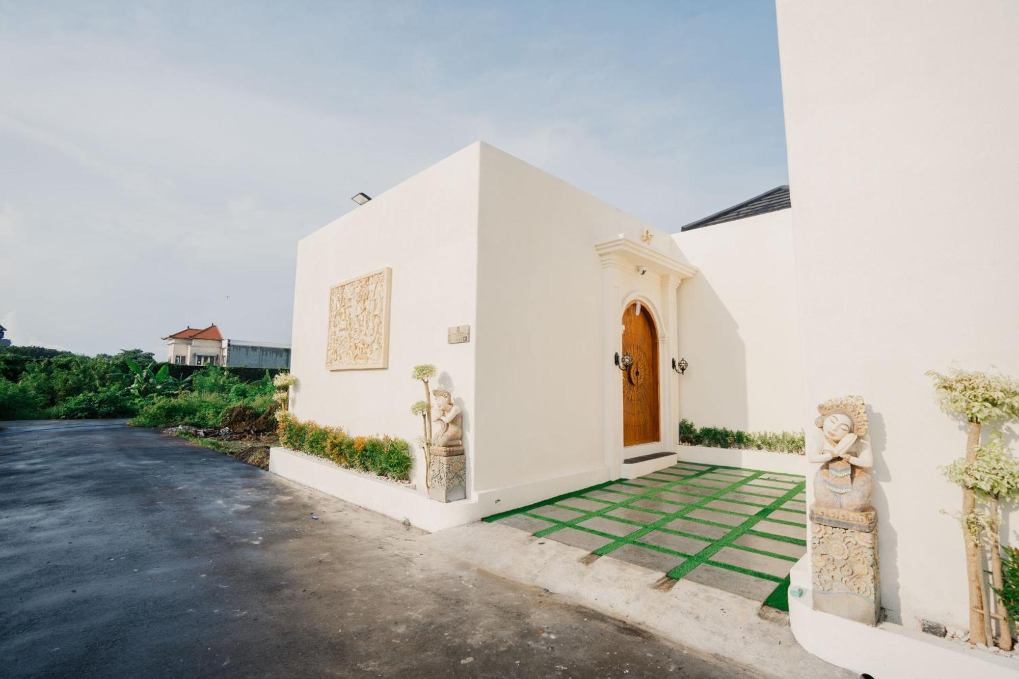 Graha Madeline Vila Ketewel Exterior foto
